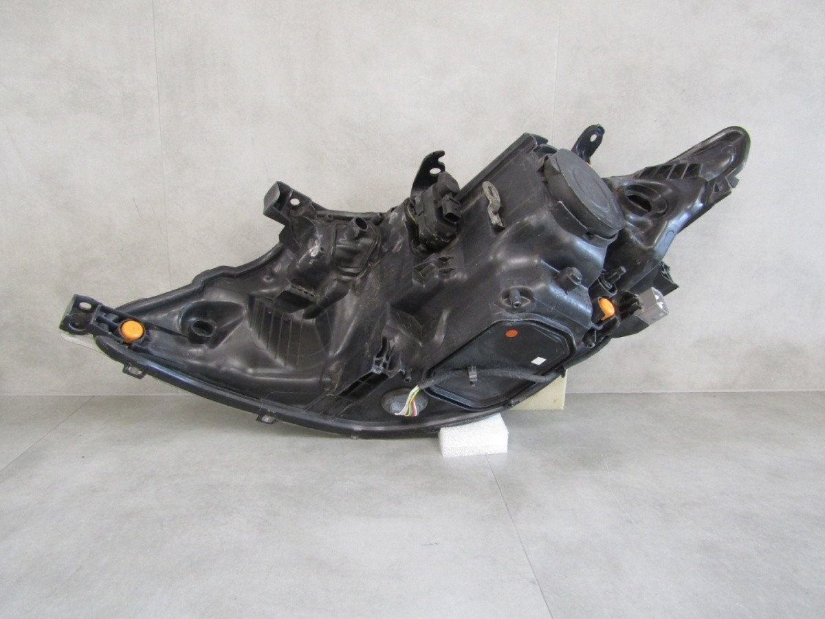 Koplamp Toyota Auris II 2 Standaard Lens met LED 12-15 RH RECHTS 81110-02E21 S1118/K4/3E