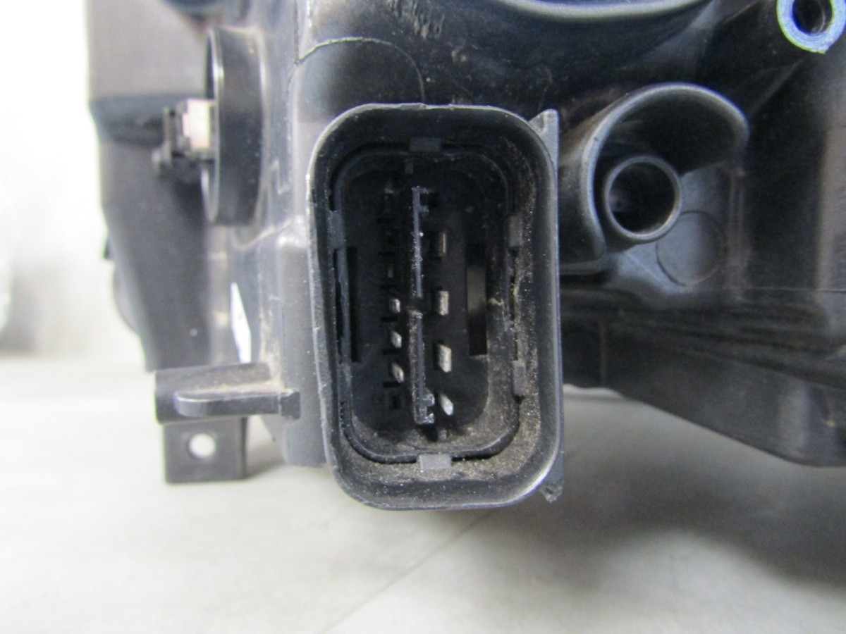 KOPLAMP BMW 5 F10 F11 NIET-DRIVEREND XENON 10-13 RH RECHTS 7203246 Q1619/K3 16D