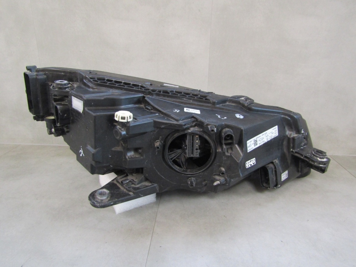Koplamp Skoda Superb 3V1 3V III Facelift FULL LED 19-24 LH 3V1941015E Q1594/K4 5E