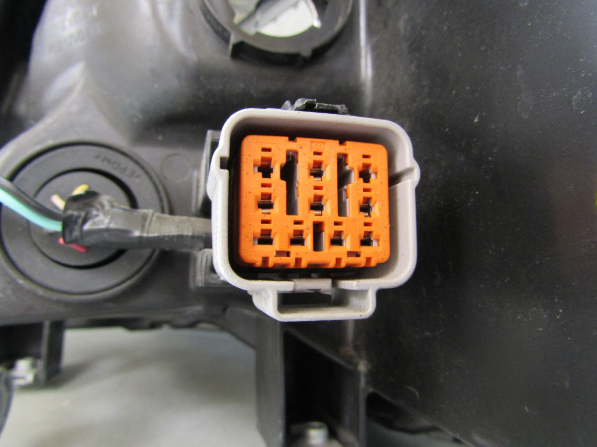 Koplamp Suzuki SX4 S Cross Facelift LED-16-21 RH 100-18738 Q556/K5 1F