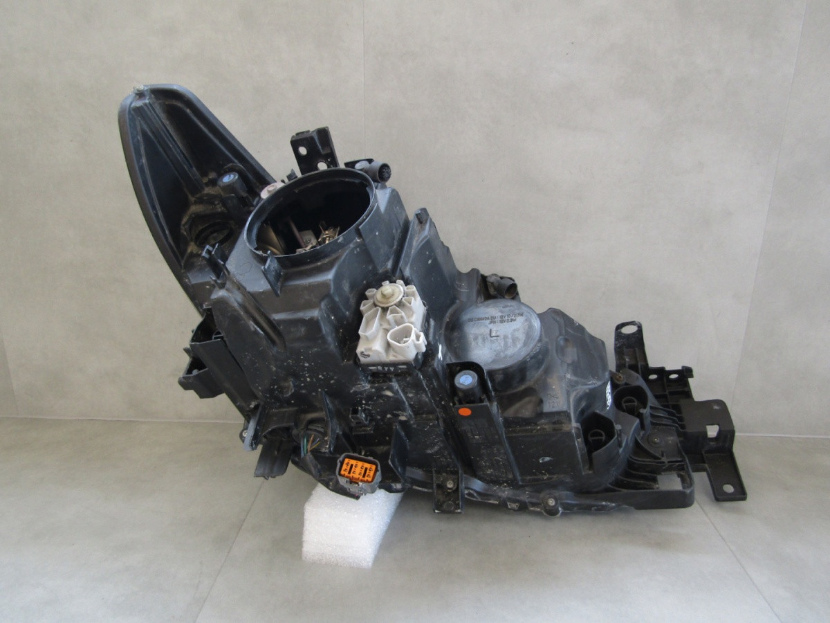 Koplamp Mazda 6 XENON DRAAIEND 12-14 LH Q700/K5 2F