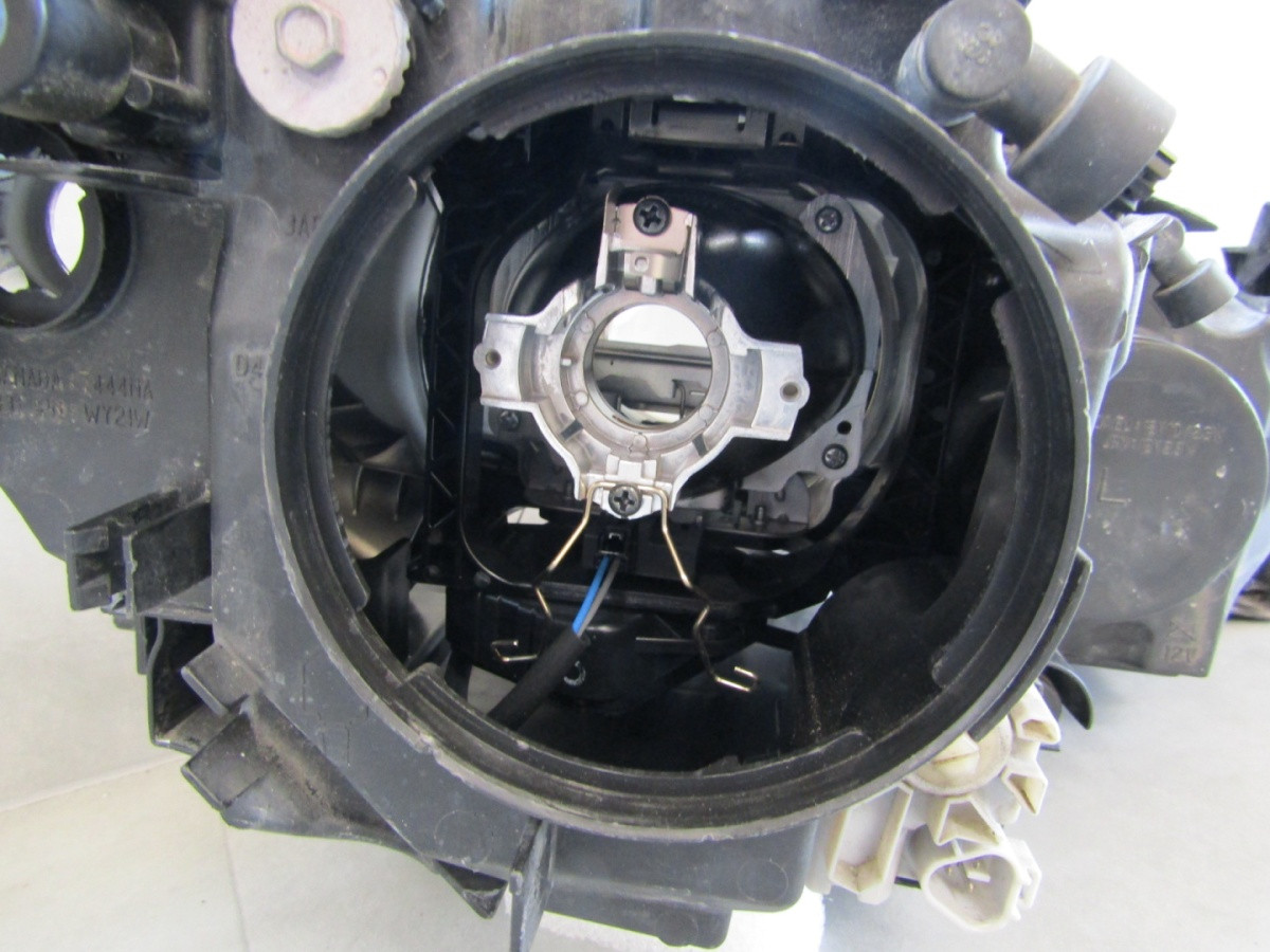 Koplamp Mazda 6 XENON DRAAIEND 12-14 LH Q700/K5 2F