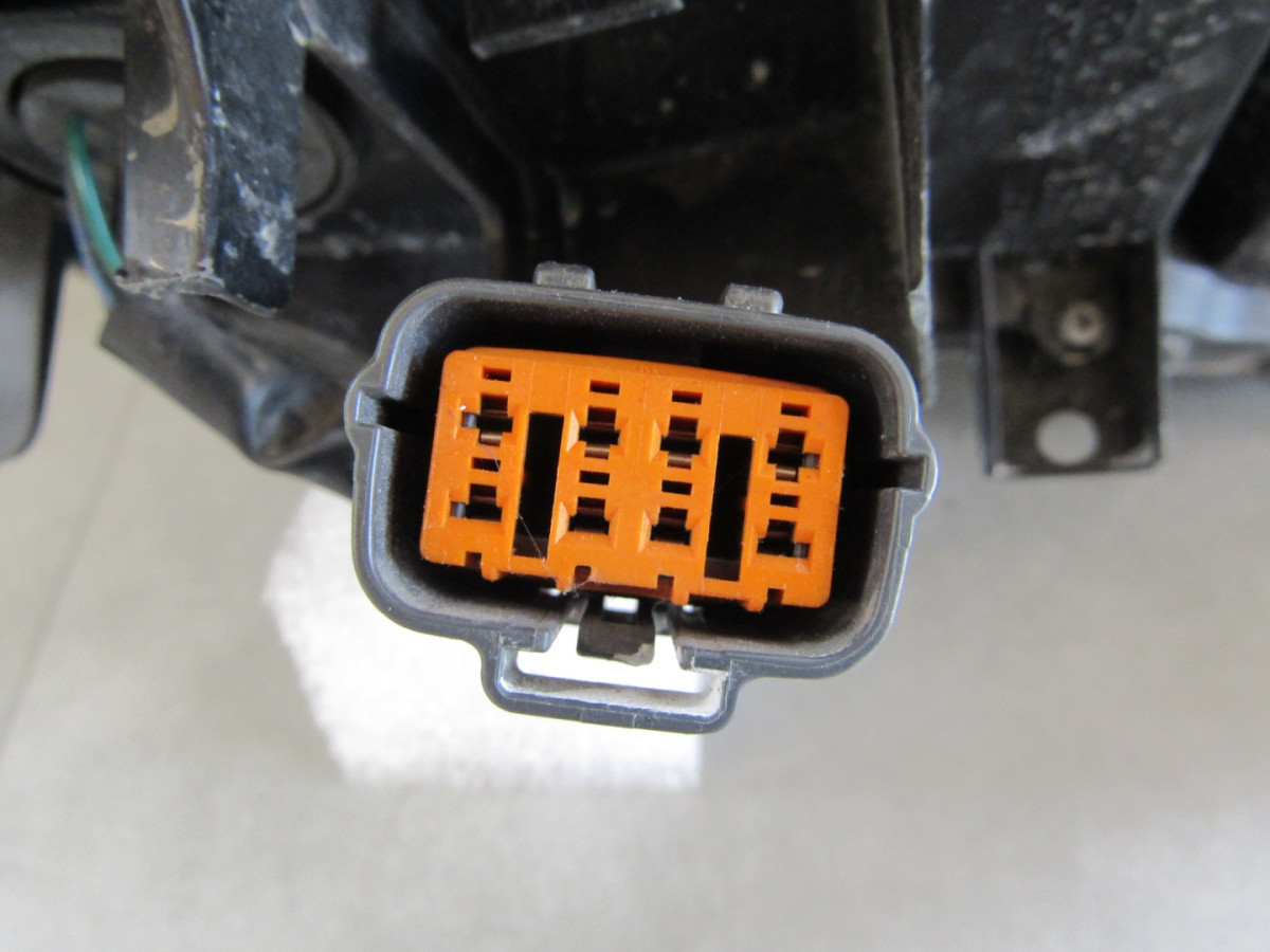 Koplamp Mazda 6 XENON DRAAIEND 12-14 LH Q700/K5 2F