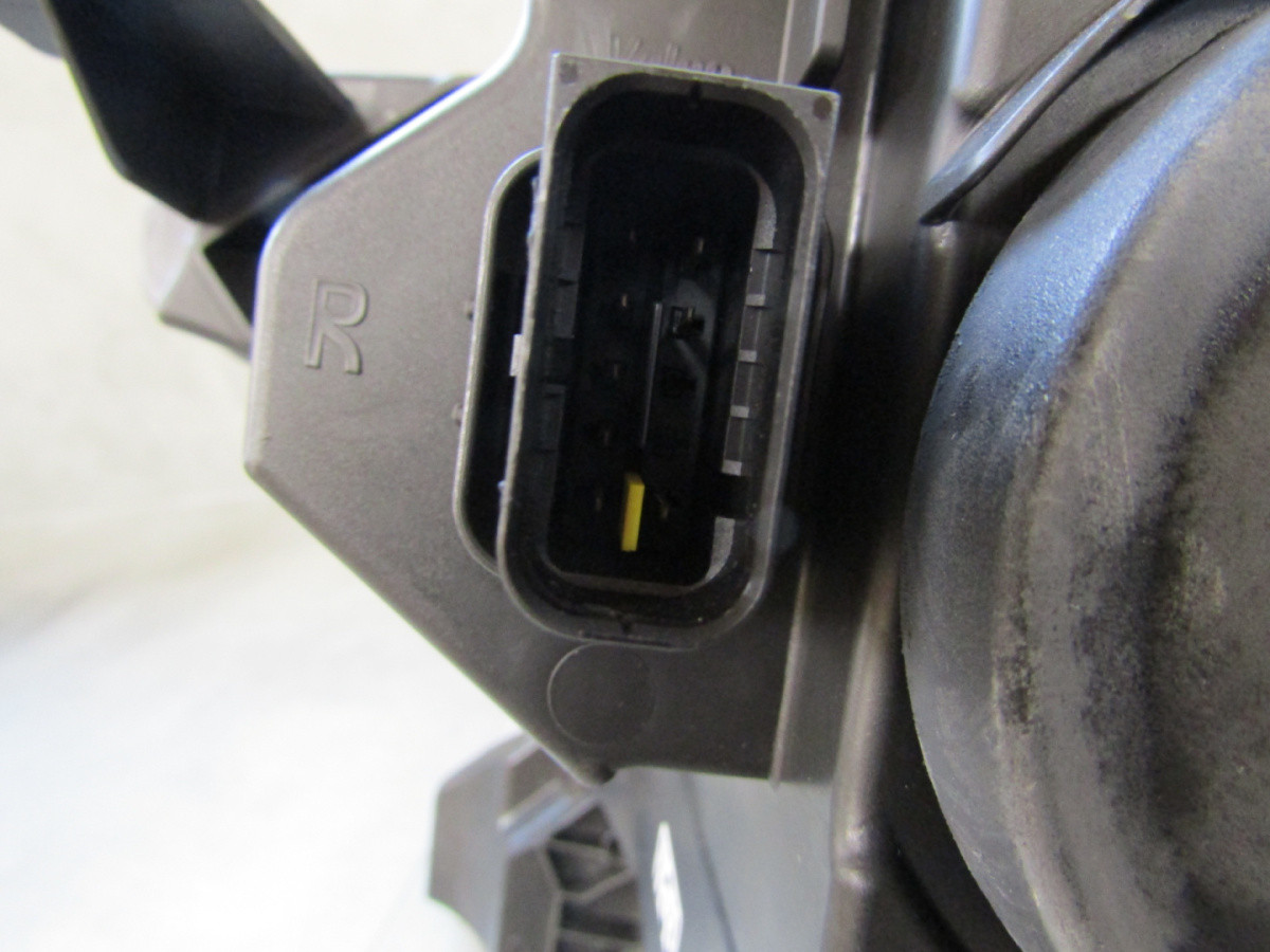 KOPLAMP Citroen DS3 DS 3 CROSSBACK STANDAARD 18- RH 98200840580 Q639/K5 9G