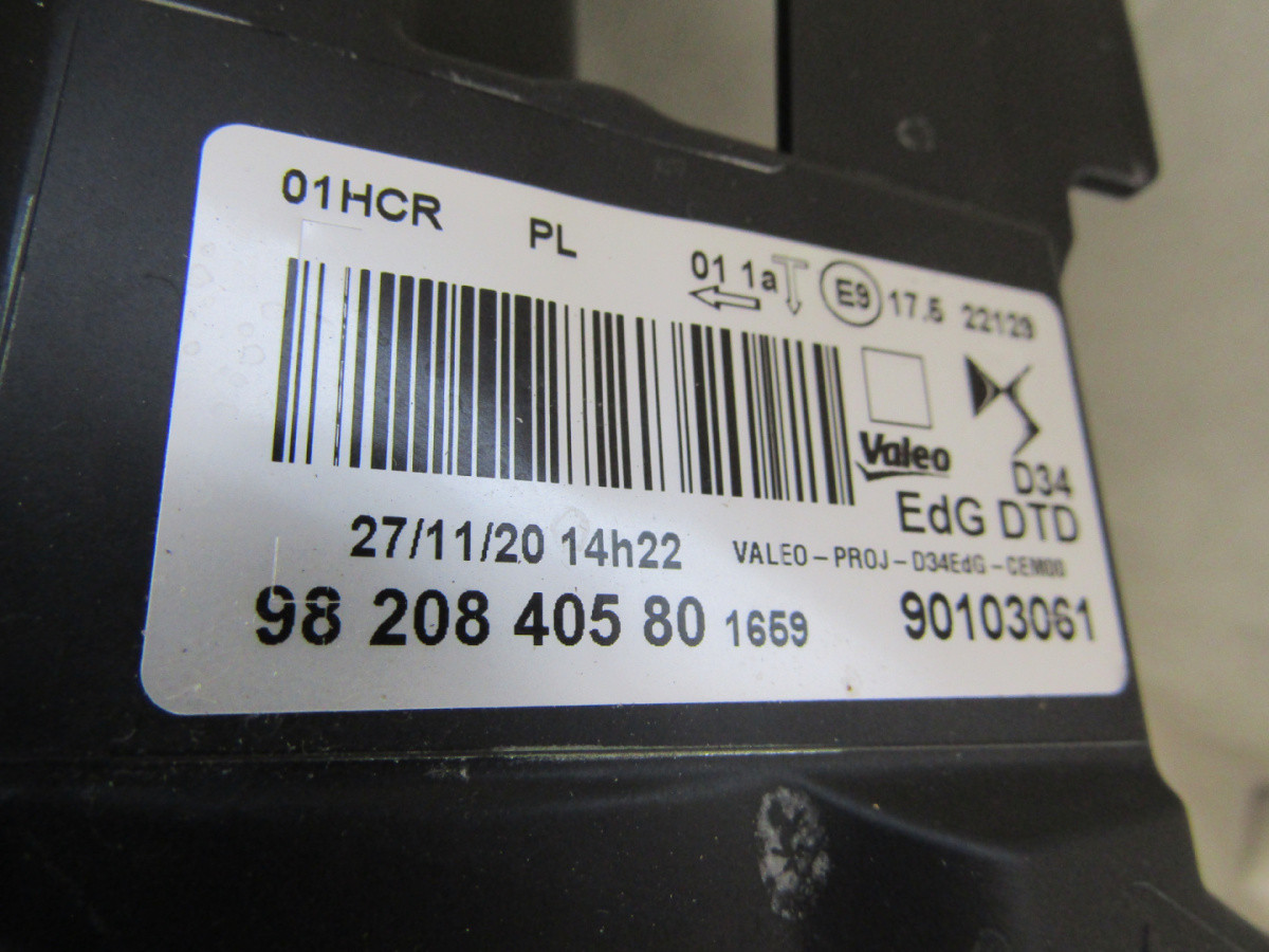 KOPLAMP Citroen DS3 DS 3 CROSSBACK STANDAARD 18- RH 98200840580 Q639/K5 9G