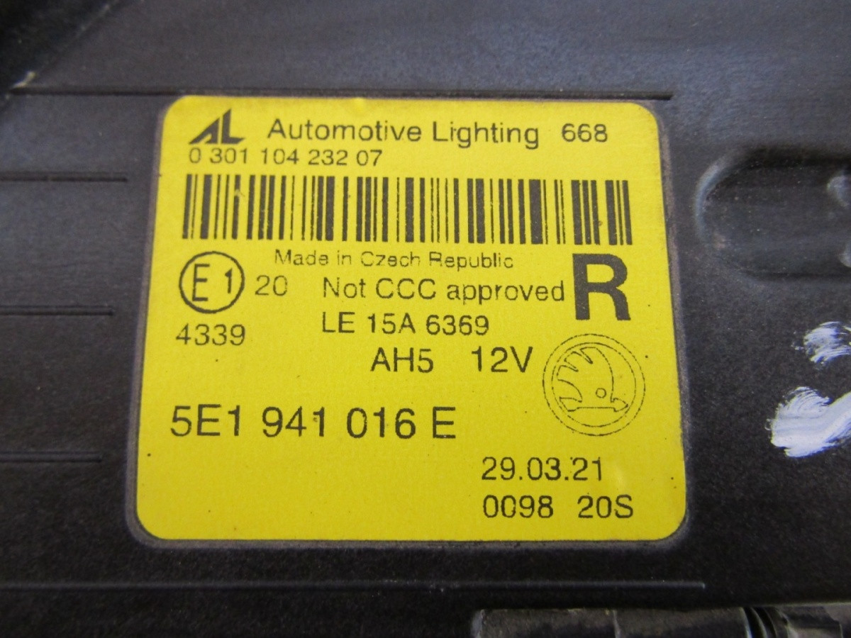 Koplamp Skoda Octavia 3 III Facelift FULL LED 16-20 RH Rechts 5E1941016E Q1601/K4 15C