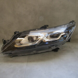 KOPLAMP MITSUBISHI ECLIPSE CROSS FULL LED 17-20 LH LINKS Z204/K4/4B