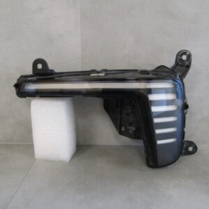 Koplamp AUDI Q7 E TRON LED DRL HALOGEN LH 4M0941055 Q793/C44