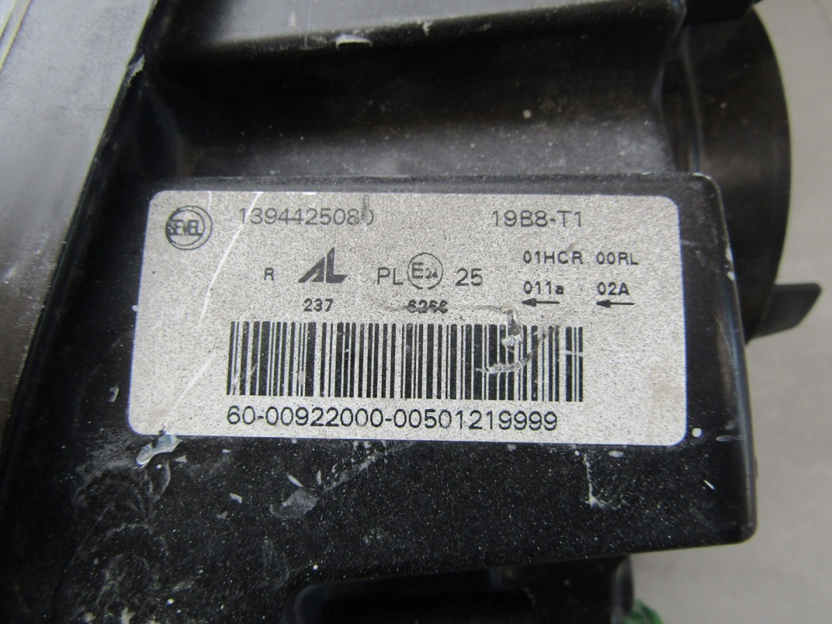 Koplamp Fiat Ducato Boxer Jumpy Facelift STANDARD + LED 14- RH 1394425080 Q498/B180