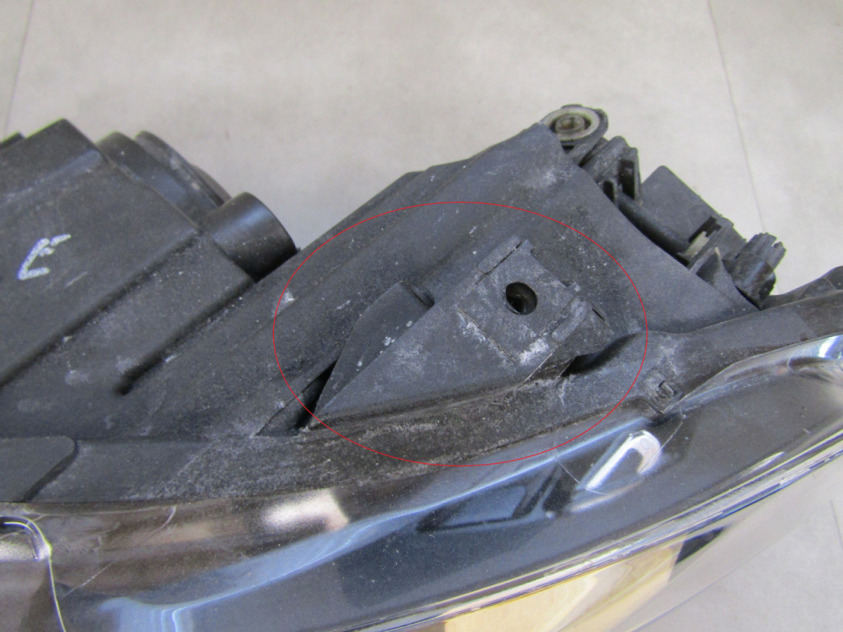 KOPLAMP VW Polo 6R NIET-DRIVEREND XENON + LED 09-14 LH 6R1941031D Q896/K4 13E