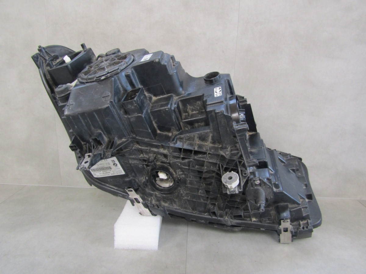 KOPLAMP BMW 5 G30 G31 ADAPTIEVE VOLLEDIGE LED-17-20 LH LINKS 8499121 Q1597/K4 6G