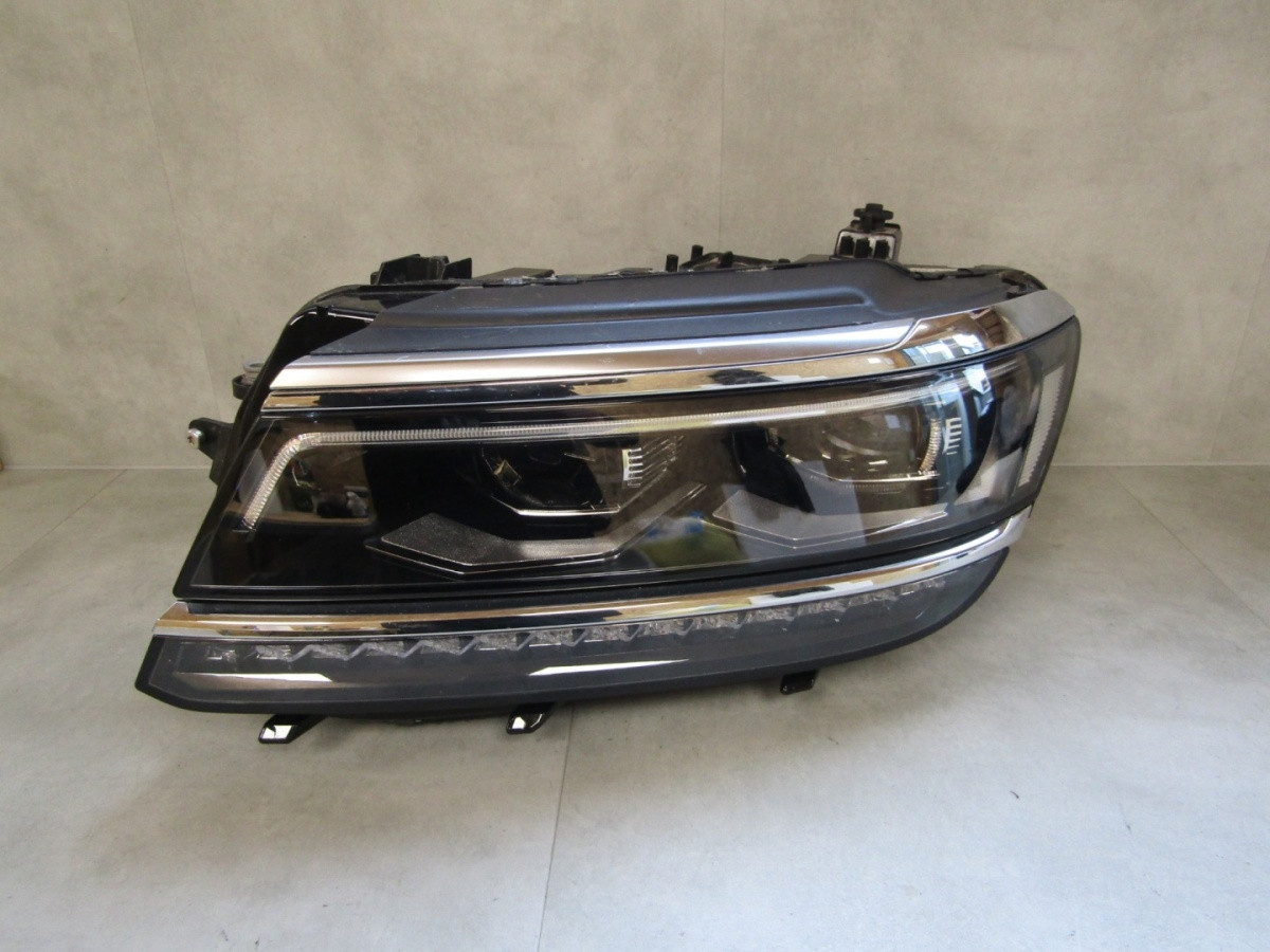 KOPLAMP VOLKSWAGEN TIGUAN II VOLLEDIGE LED LH LINKS 5NB941113E Z163/K3/4A