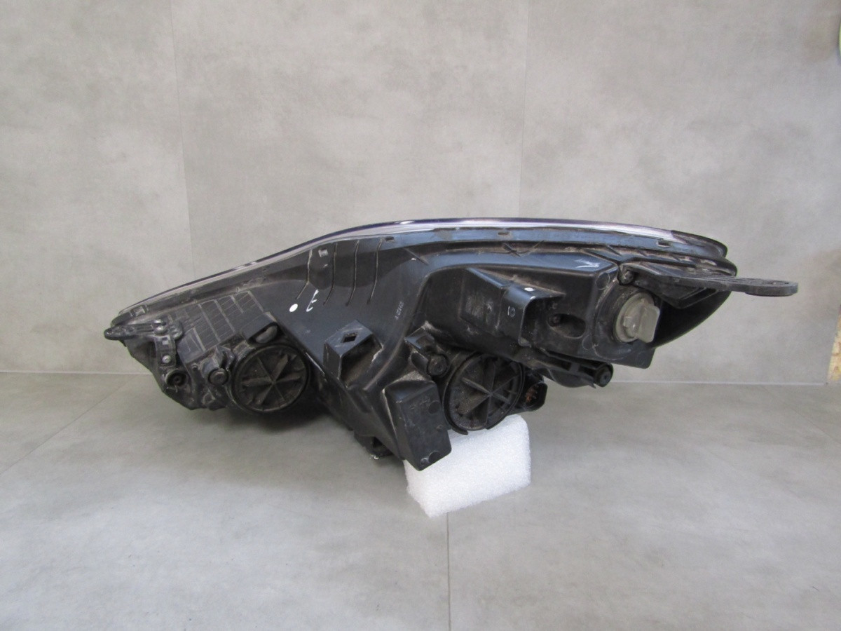 Koplamp Hyundai IX20 STANDAARD 10-15 RH 92102-1KXXX Q851/K4 1A