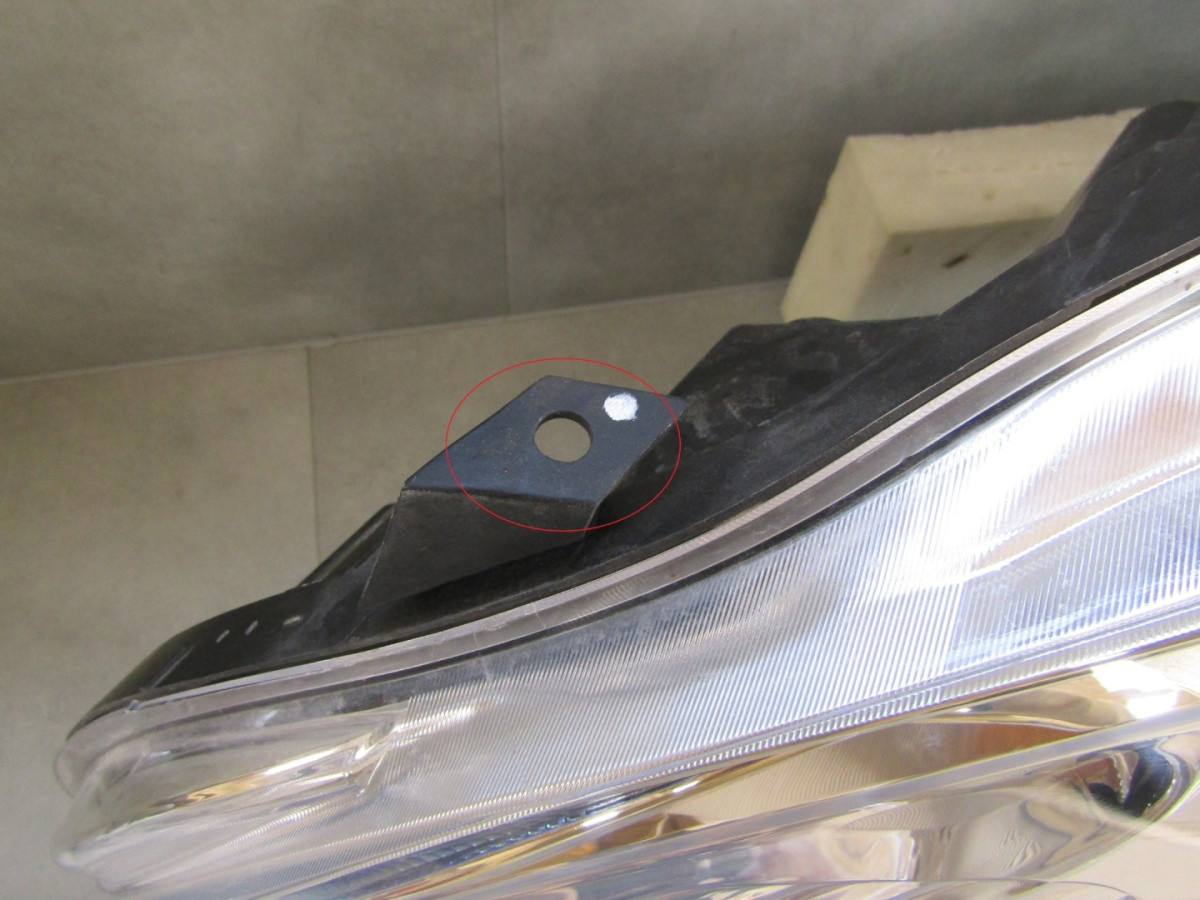 Koplamp Nissan e-NV200 STANDAARD LED 14-21 LH 260604FA0A S808/E3