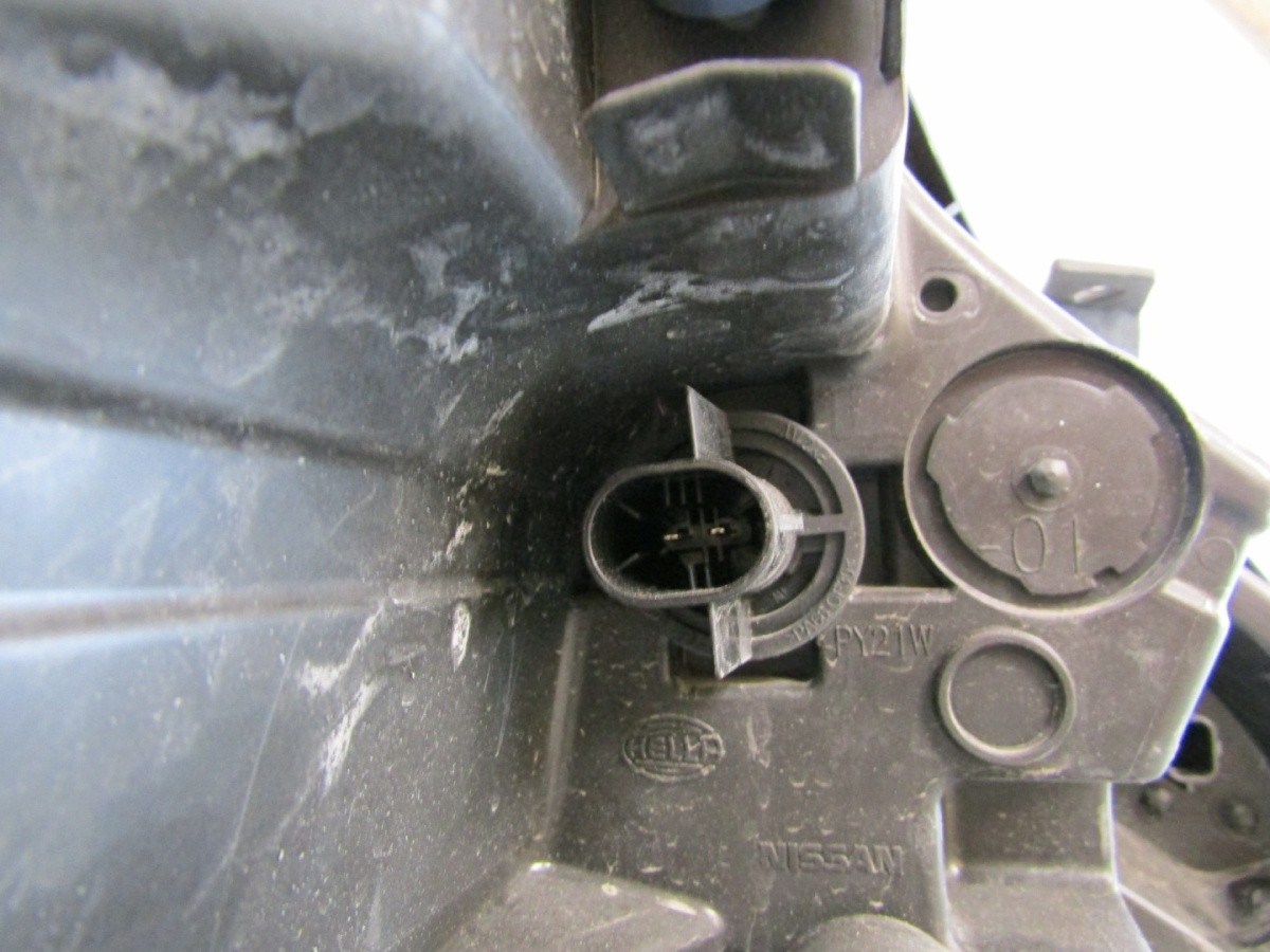 Koplamp Nissan e-NV200 STANDAARD LED 14-21 LH 260604FA0A S808/E3