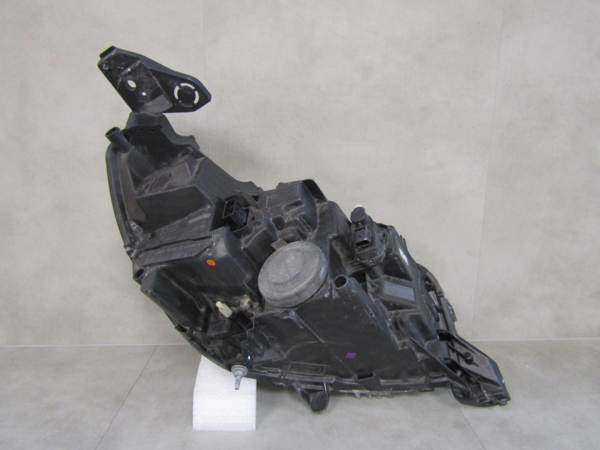 Koplamp Peugeot 208 II 2 LED 19-23 LH Links 9833036380 Q1603/K4 12B