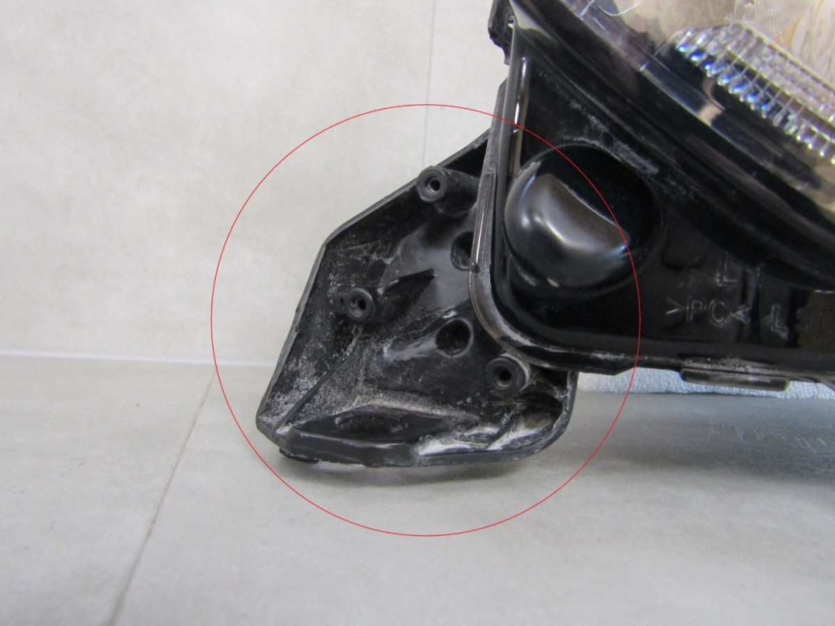 Koplamp Peugeot 208 II 2 LED 19-23 LH Links 9833036380 Q1603/K4 12B