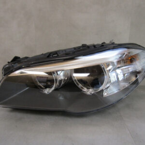 Koplamp BMW 5 F10 F11 Facelift LCI NIET-DRAAIEN XENON 13-17 LH 7317131 Q1604/K4 12E