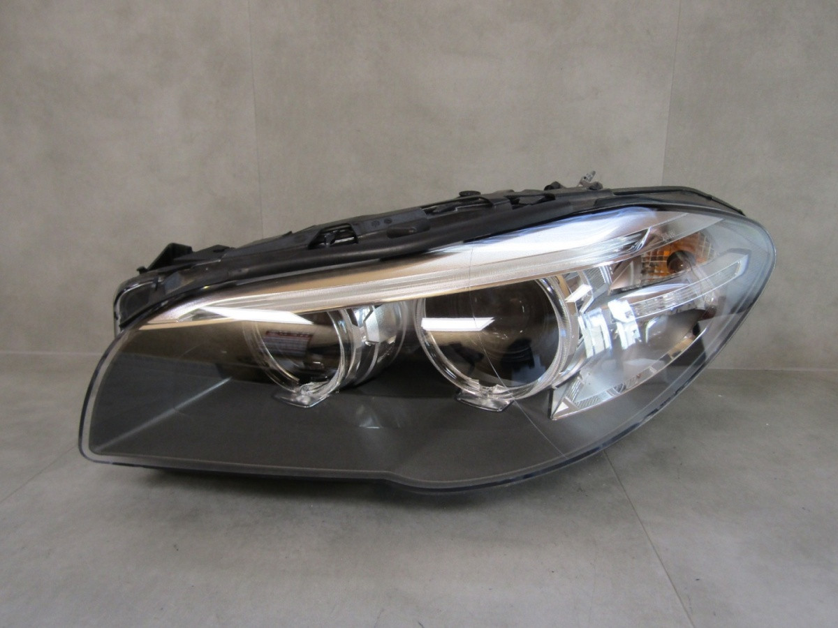 Koplamp BMW 5 F10 F11 Facelift LCI NIET-DRAAIEN XENON 13-17 LH 7317131 Q1604/K4 12E