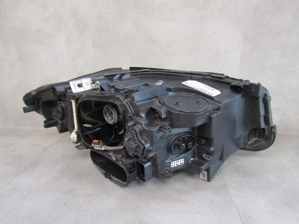 Koplamp BMW 5 F10 F11 Facelift LCI NIET-DRAAIEN XENON 13-17 LH 7317131 Q1604/K4 12E