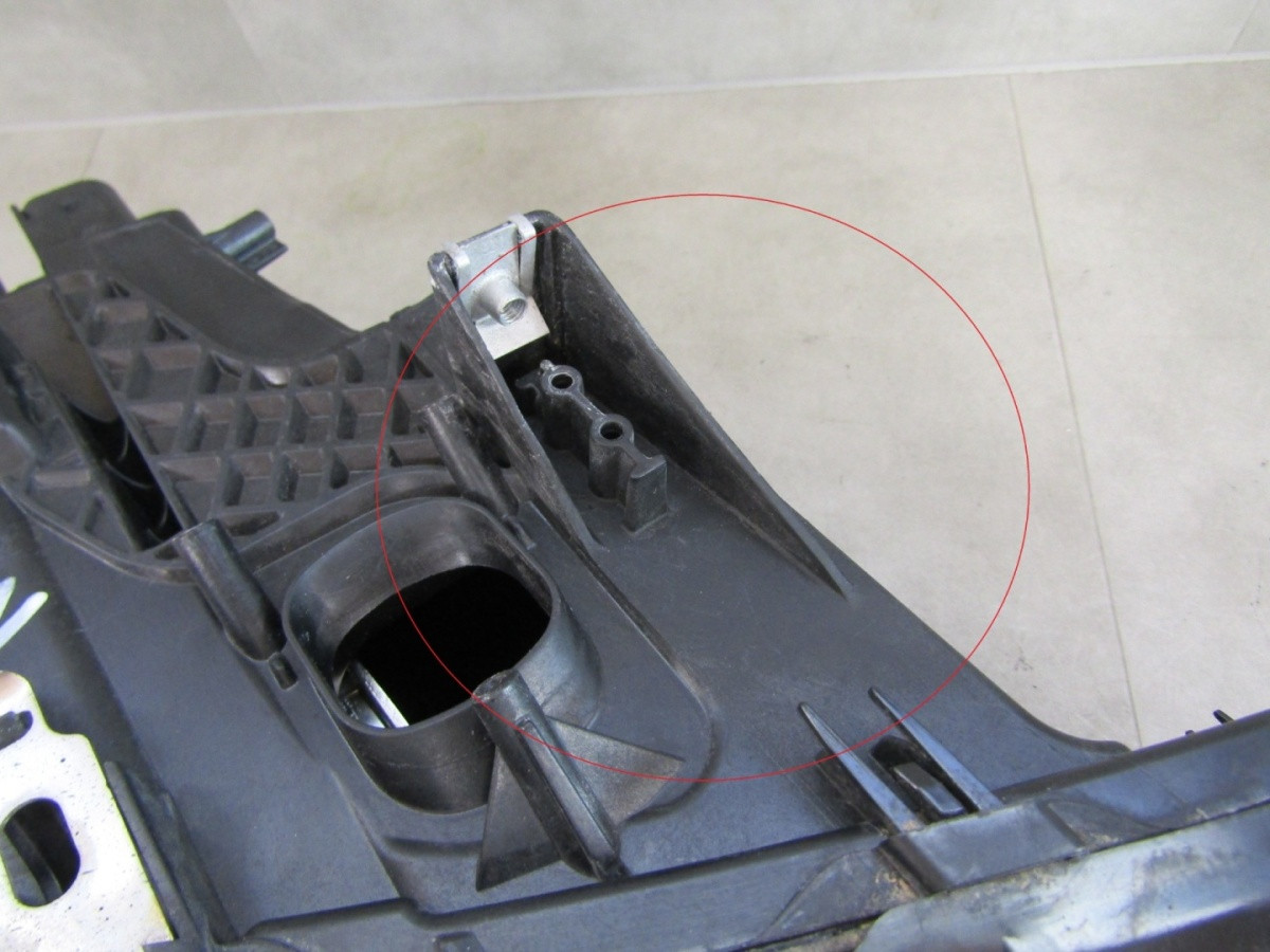 Koplamp BMW 5 F10 F11 Facelift LCI NIET-DRAAIEN XENON 13-17 LH 7317131 Q1604/K4 12E