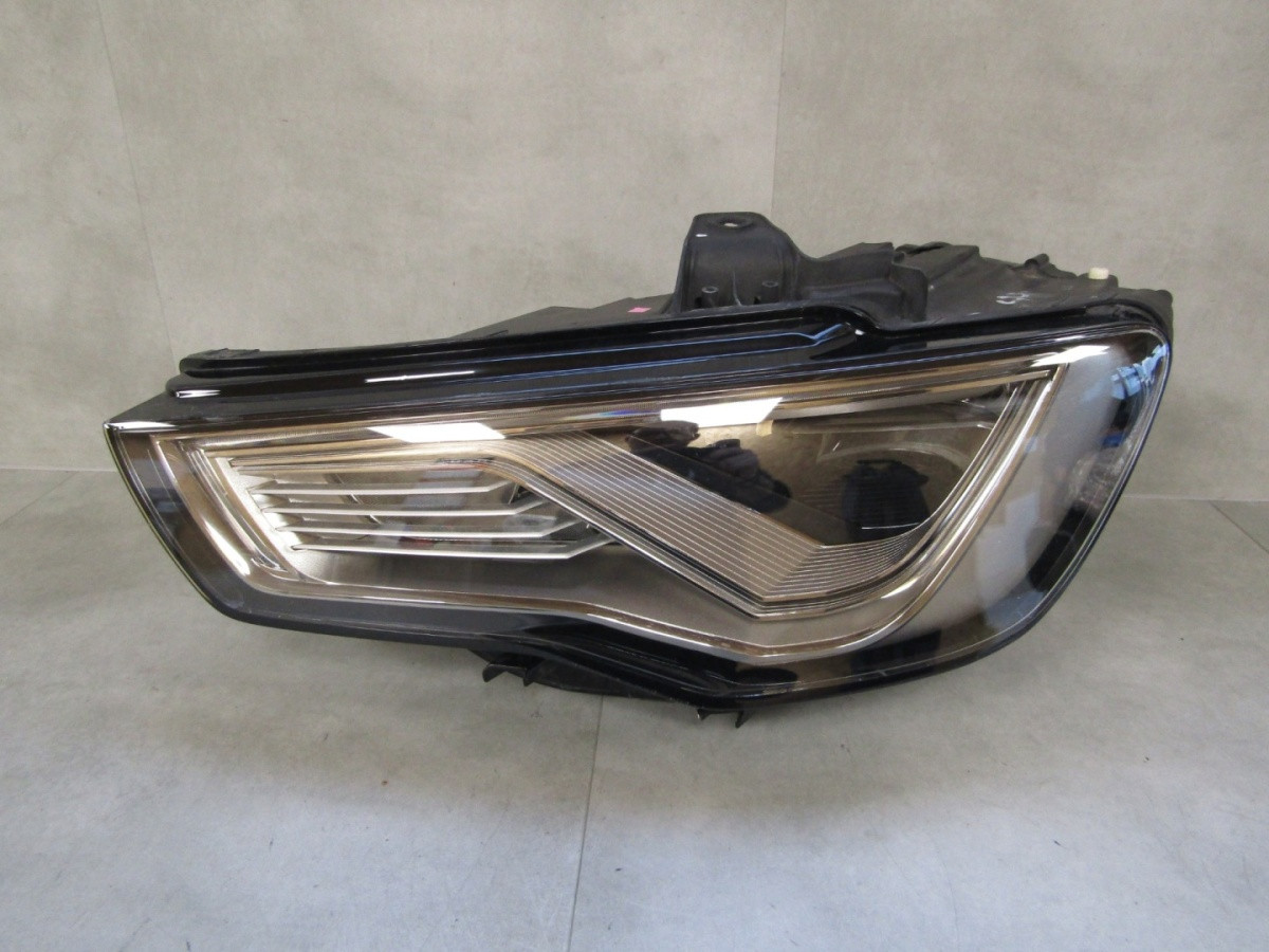 Koplamp Audi A3 8V0 FULL LED 13-16 LH Links 8V0941033 Q1633/K3 12B