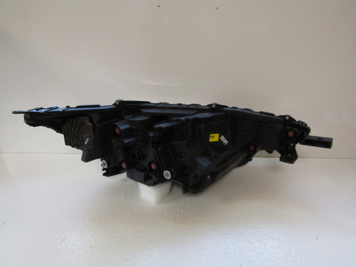 Koplamp Toyota BZ4X FULL LED 22- LH Q169/A26