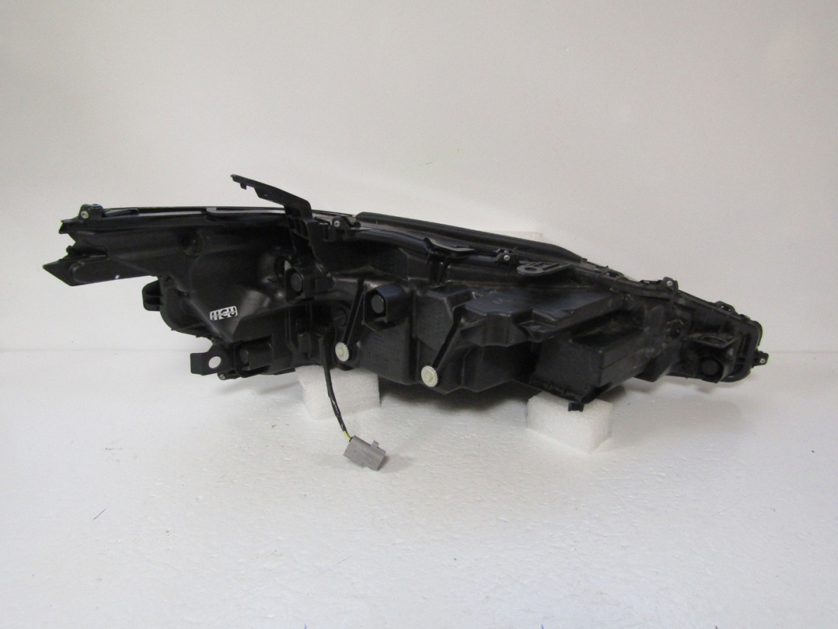 Koplamp Lexus ES 7 VII LED-18-21 LH Q105/C85