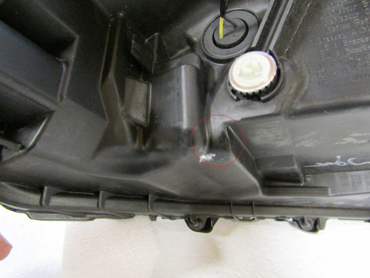 Koplamp Lexus ES 7 VII LED-18-21 LH Q105/C85