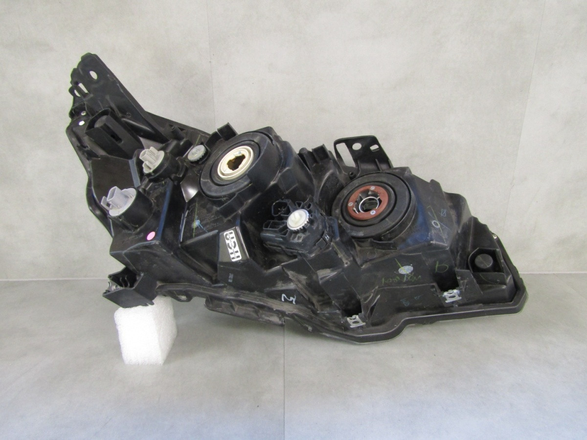 Koplamp Honda Civic X Normale Lens 15-22 LH 100-18562 Q342/C129