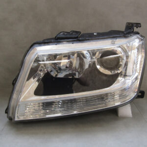 KOPLAMP SUZUKI GRAND VITARA 2 XENON 05-08 LH S637/C171