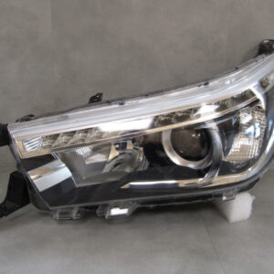 KOPLAMP TOYOTA HILUX 8 VIII LED LH 15-20 S474/F141