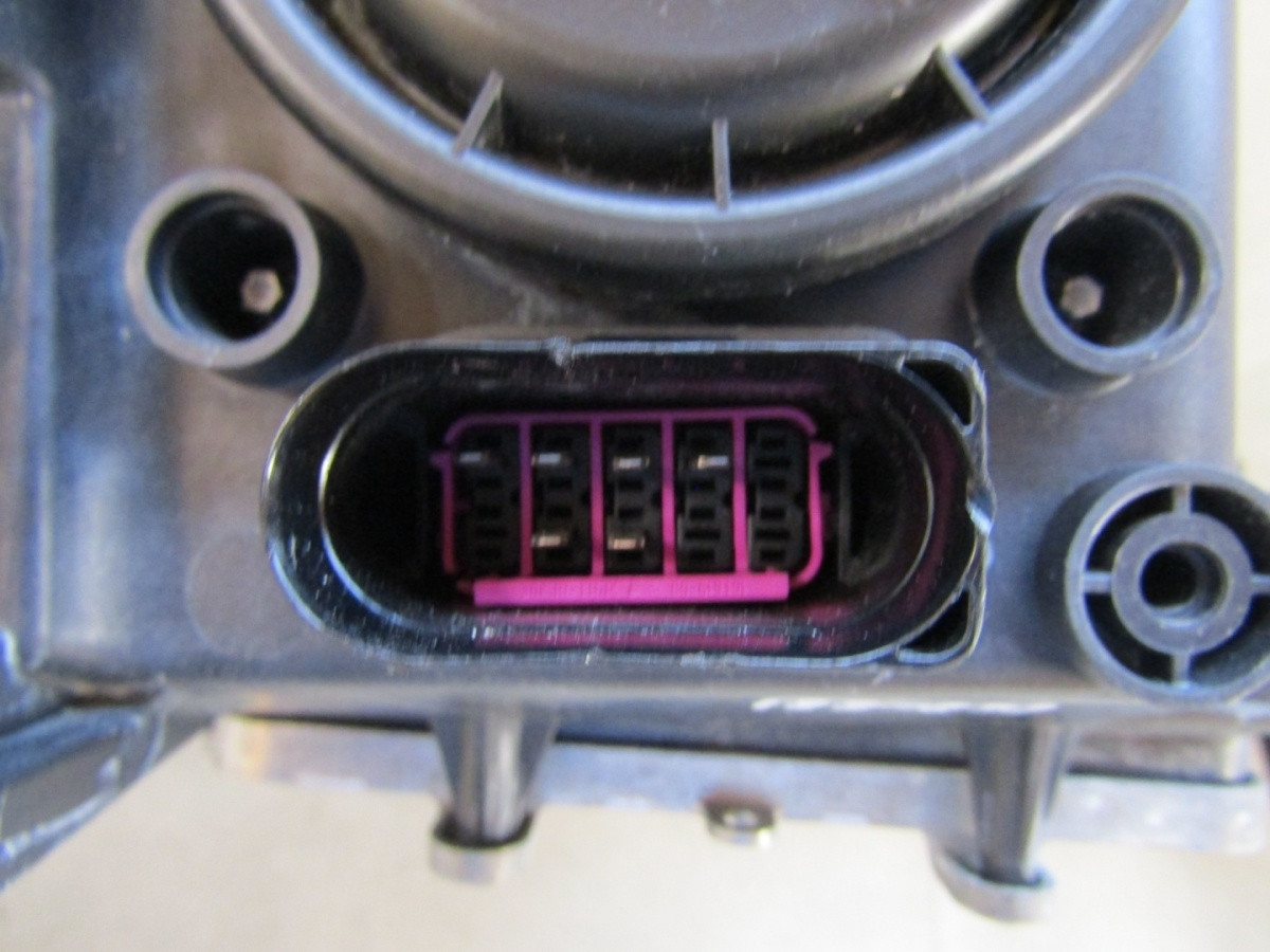 KOPLAMP SETRA FULL LED HIGH PERFORMANCE 23- LH LINKS Z200/K4/1A