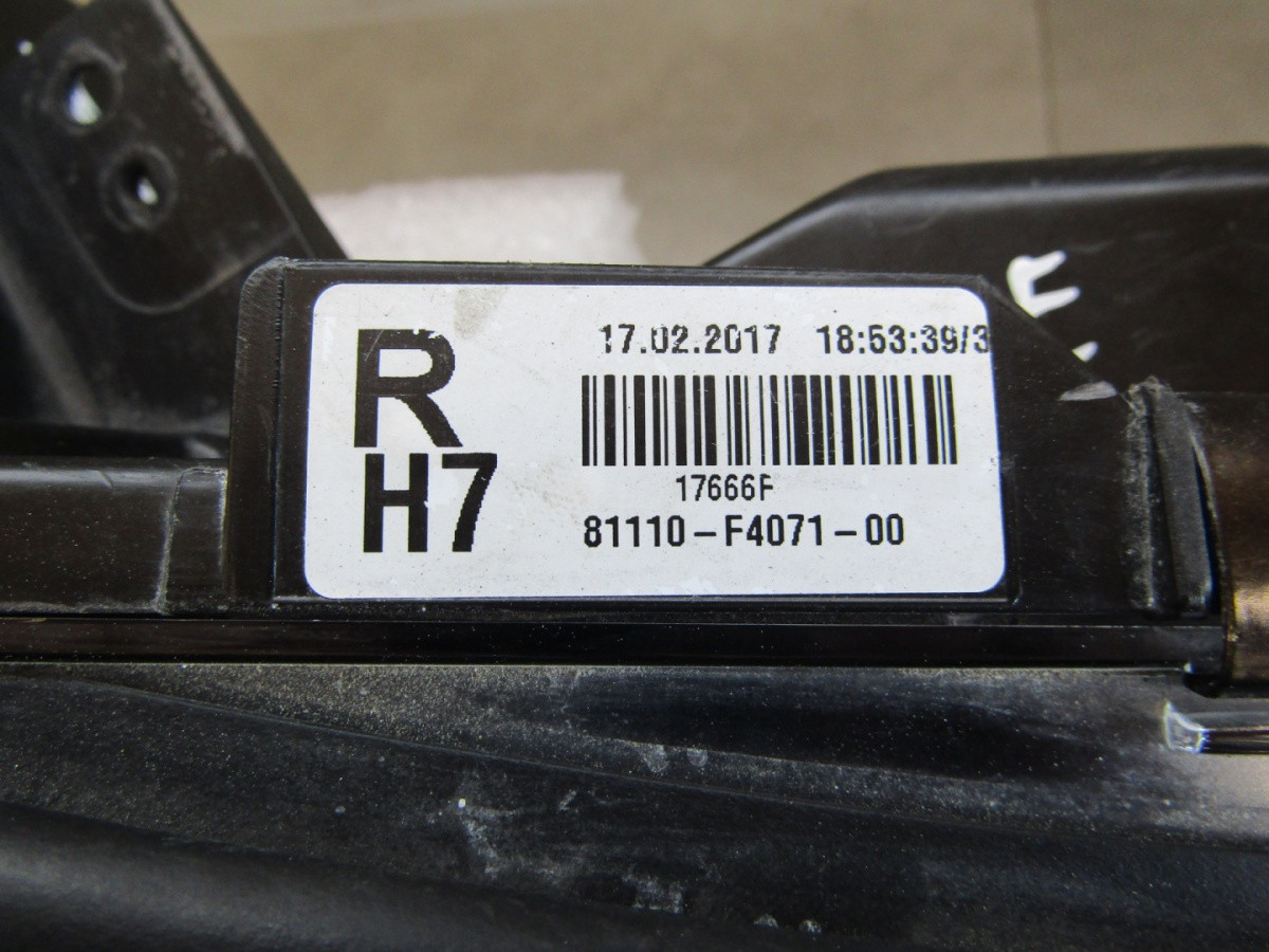 Koplamp Toyota CHR FULL LED 16-19 RH 81110 F4071 Q854/K4 3C