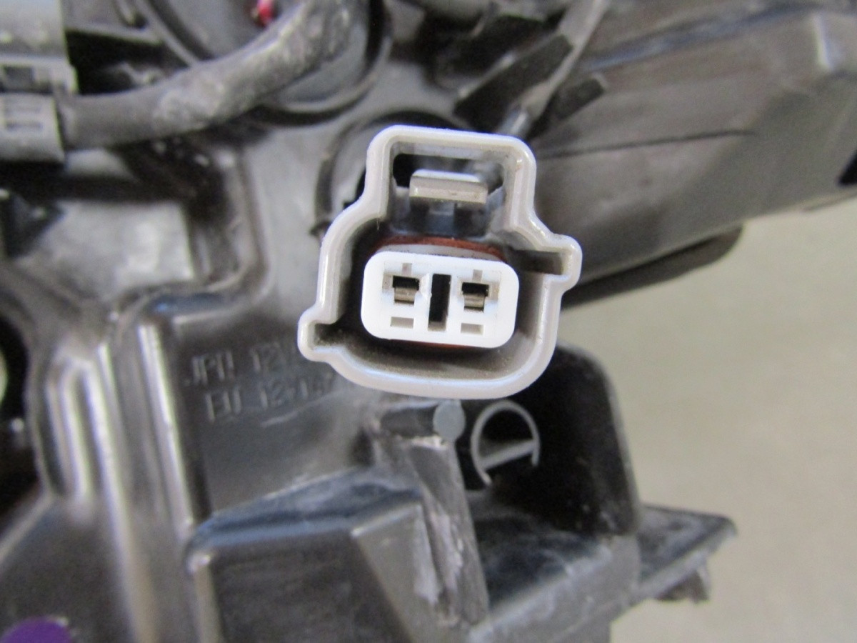 Koplamp Toyota Land Cruiser J150 Facelift LED RH RECHTS 18-22 RH Z185/K4/17D