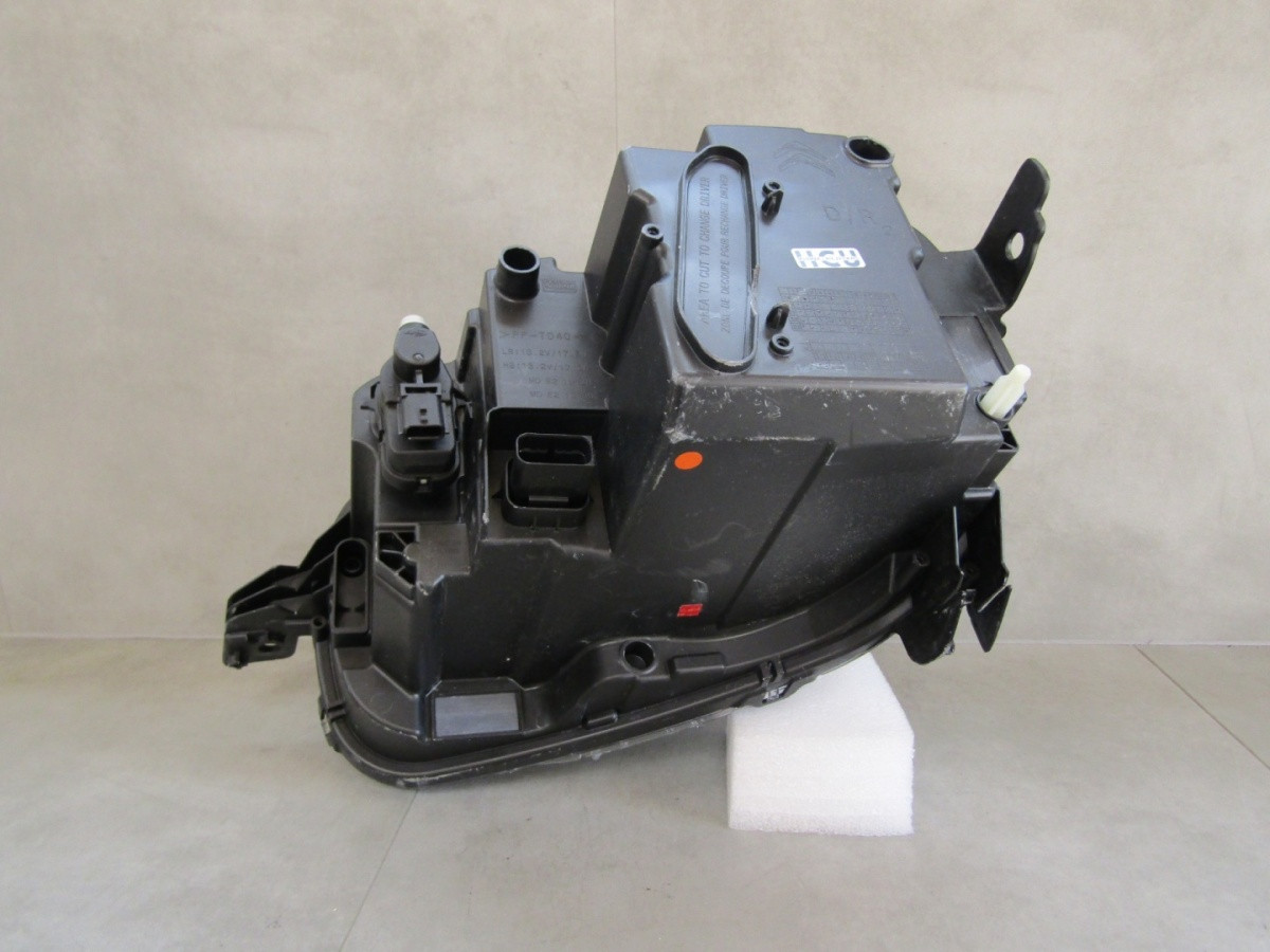 Koplamp Citroen C3 III Facelift 20-24 LED RECHTS 9836161580 Q1586/K4 14F