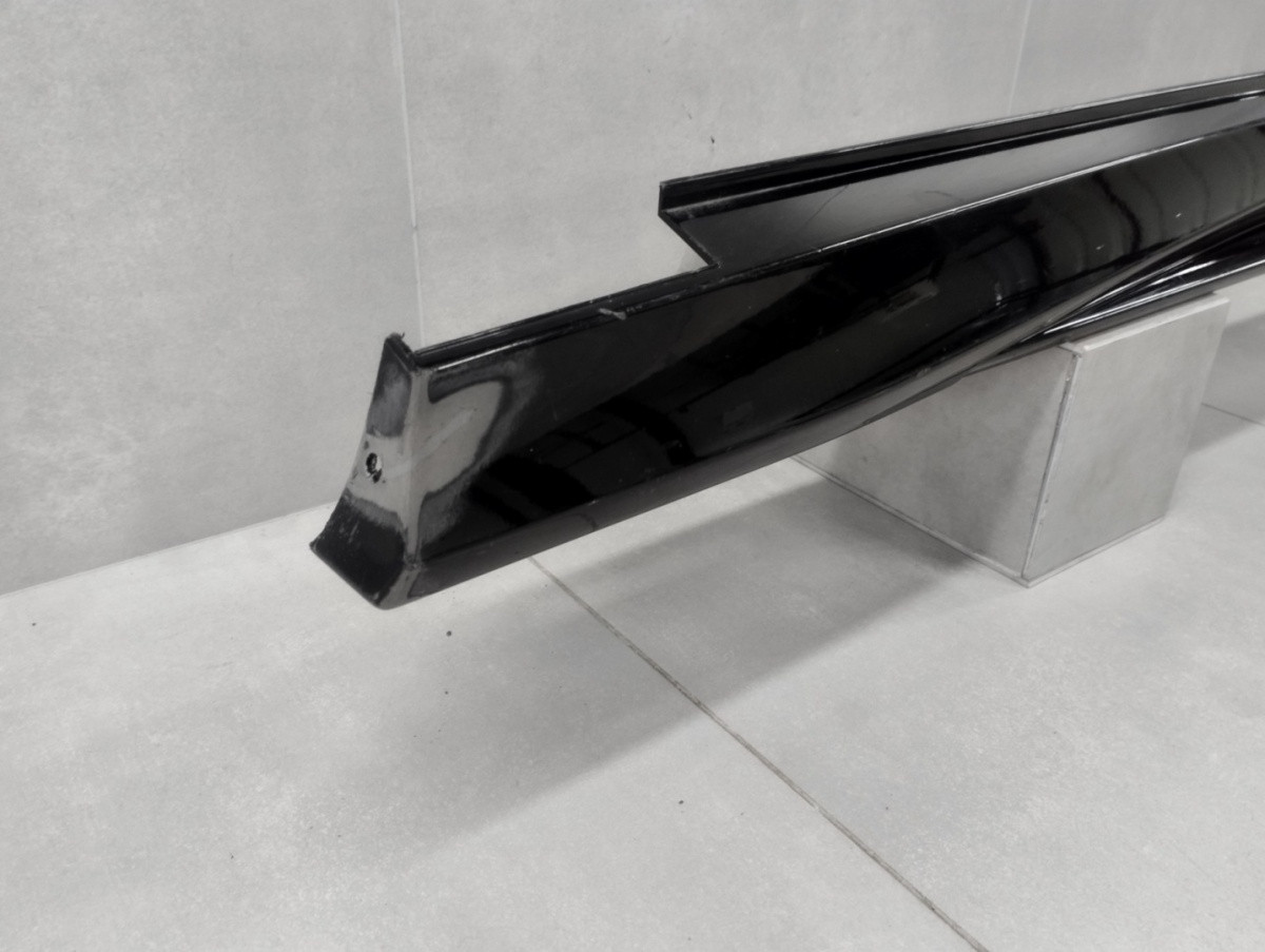 Zijskirt Dorpellijst Links VW ID7 ID.7 23- afdekplaat VW 14A853855 Dorpel P16622