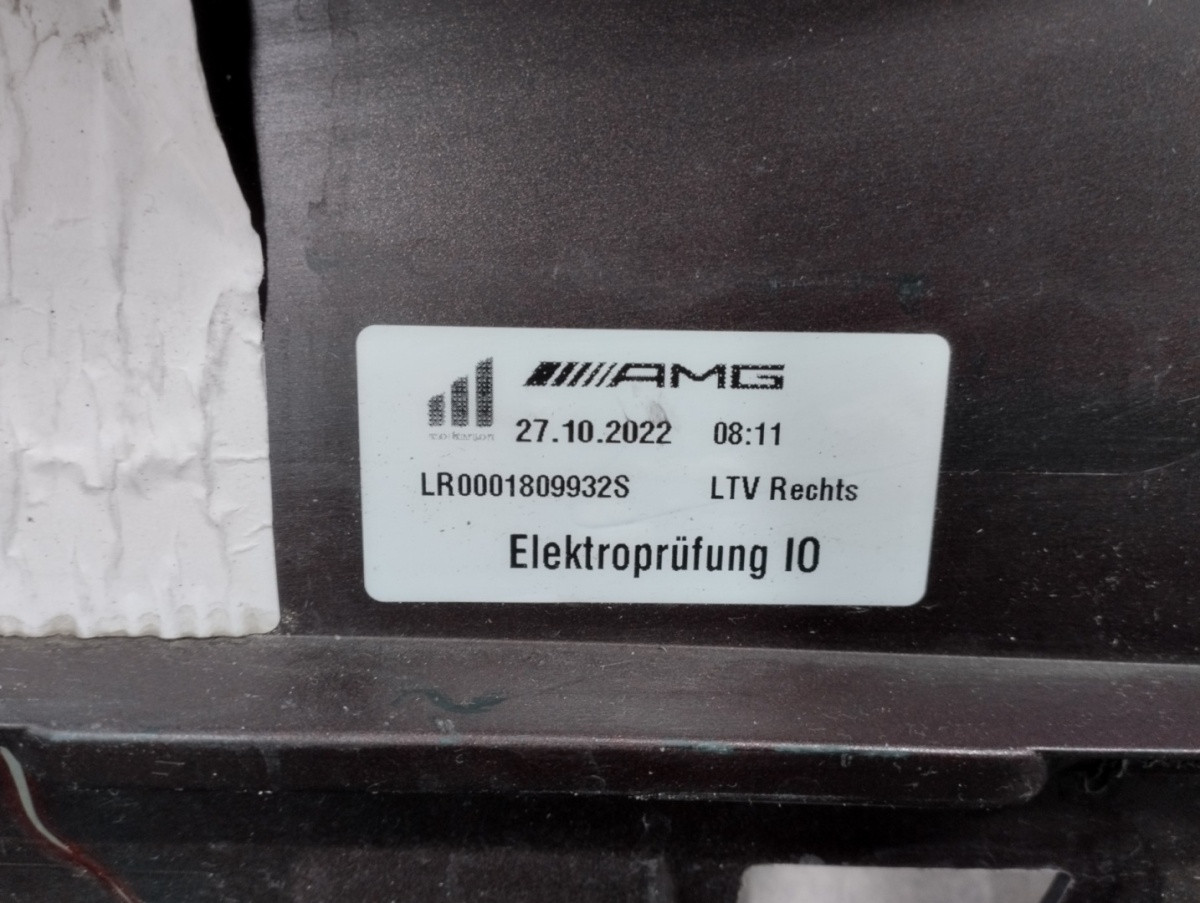 Zijskirt Dorpellijst Rechts Mercedes SL R 232 AMG 22- a2326983600 Dorpel P16598