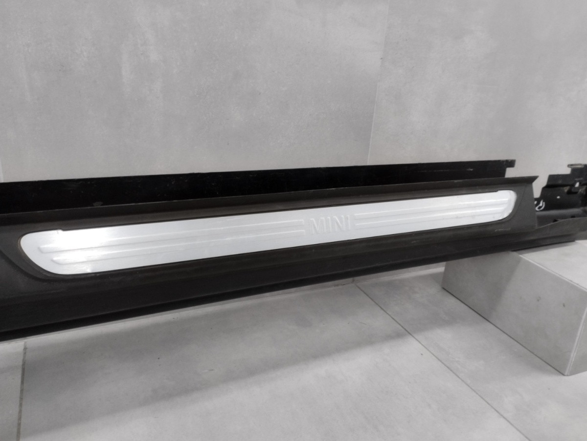 Zijskirt Dorpellijst Rechts Mini Cooper F56 F57 13-24 16189910GB Dorpel P16617