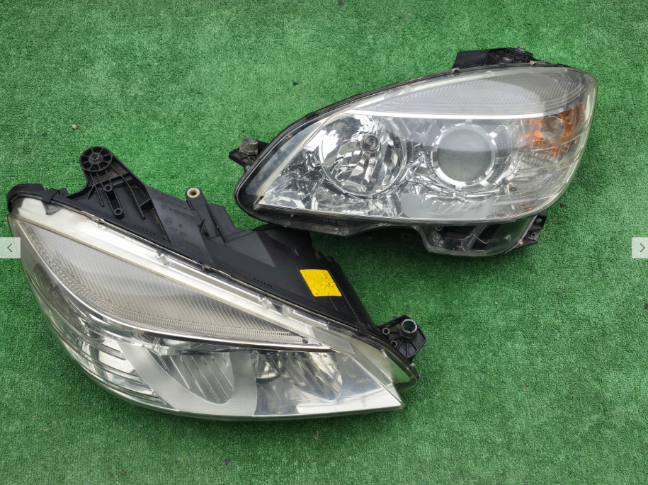 Koplamp MERCEDES C-KLASSE W204 HEADLAMP LENS A2048200161 LEFT RIGHT