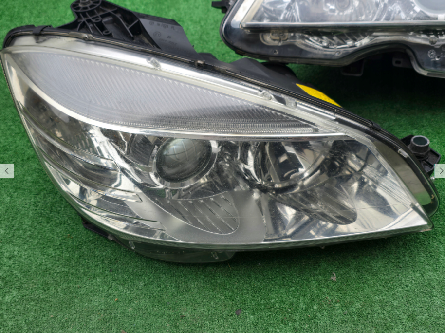 Koplamp MERCEDES C-KLASSE W204 HEADLAMP LENS A2048200161 LEFT RIGHT