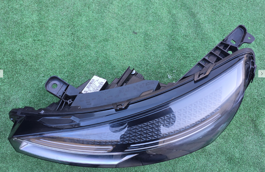 Koplamp RENAULT CLIO 5 V FACELIFT FULL LED FRONT LAMP KIT 260600149R