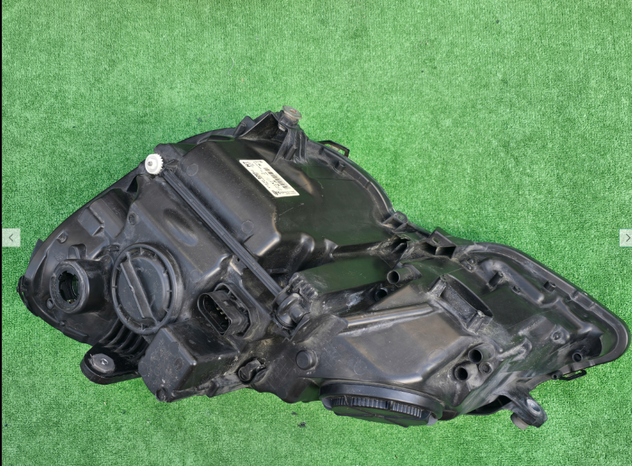 Koplamp MERCEDES E-KLASSE W212 FRONT LAMP LENS A2128208261KZ