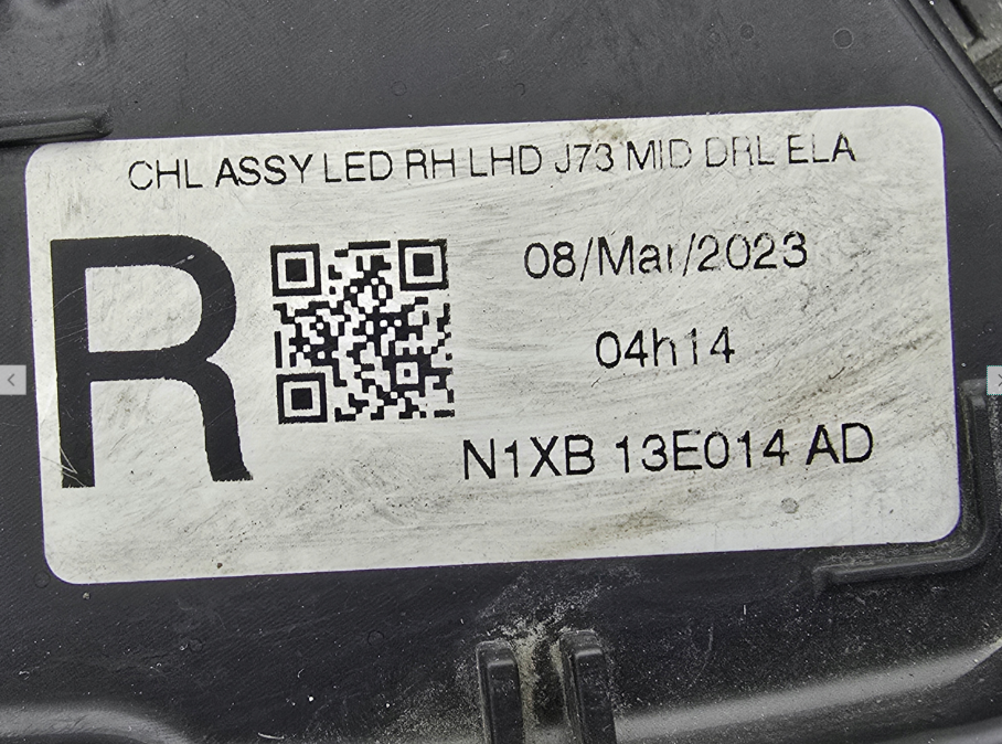 Koplamp Volkswagen AMAROK 2 II FULL LED FRONT LAMP N1XB13E014AD