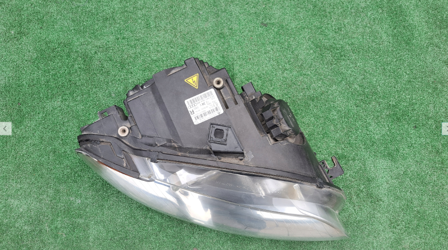 Koplamp AUDI A4 B7 8E0 BI-XENON HEADLAMP 8E0941004AM