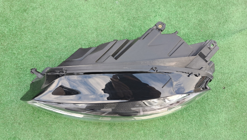 Koplamp Volkswagen GOLF 7 VII 5G1 BI-XENON TURNING FRONT LAMP 5G1941751