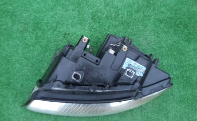 Koplamp AUDI A4 B6 8E0 STANDARD FRONT LAMP 8E0941003F