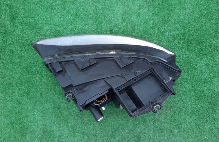 Koplamp AUDI A4 B6 8E0 STANDARD FRONT LAMP 8E0941003F