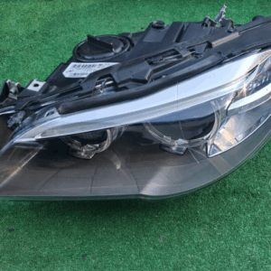 Koplamp BMW 5 V F10 F11 FACELIFT BI-XENON TURNING FRONT LAMP KIT 1ZT011087-41/AO