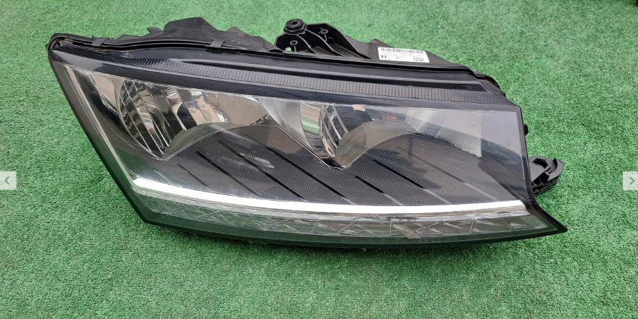 Koplamp SKODA FABIA 3 III FACELIFT 6V1 H7+ LED FRONT LAMP